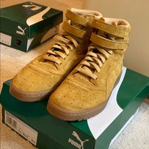 Puma Sky II HI Woman’s size 8